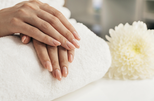 Mani. & Pedi.